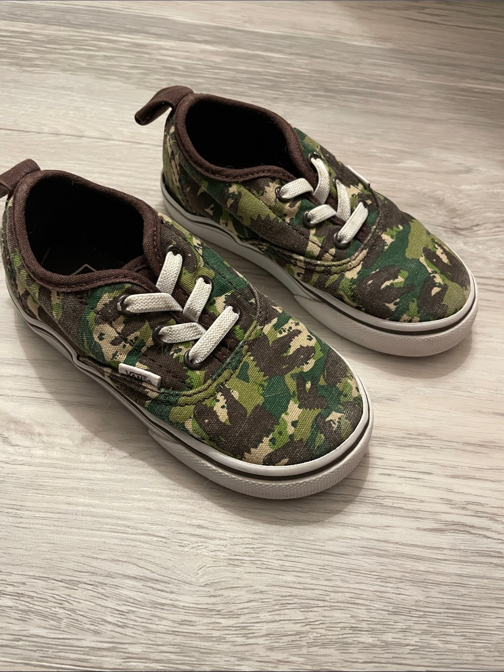 Vans Kids Camo Sneakers - Green and Brown